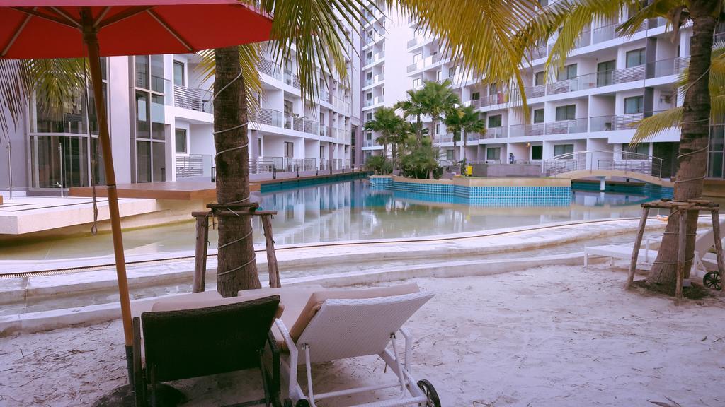 Laguna Beach Resort Pantai Jomtien Bagian luar foto