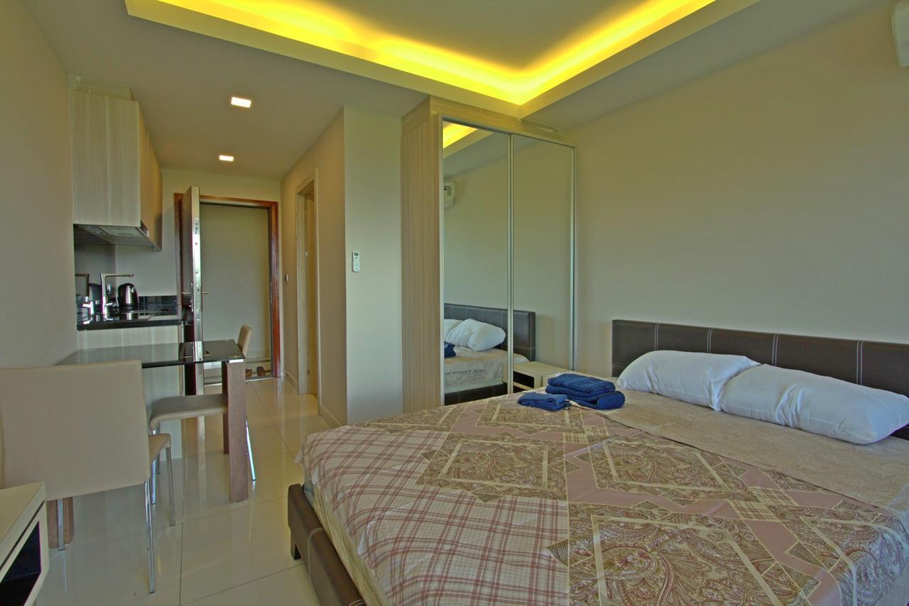 Laguna Beach Resort Pantai Jomtien Bagian luar foto